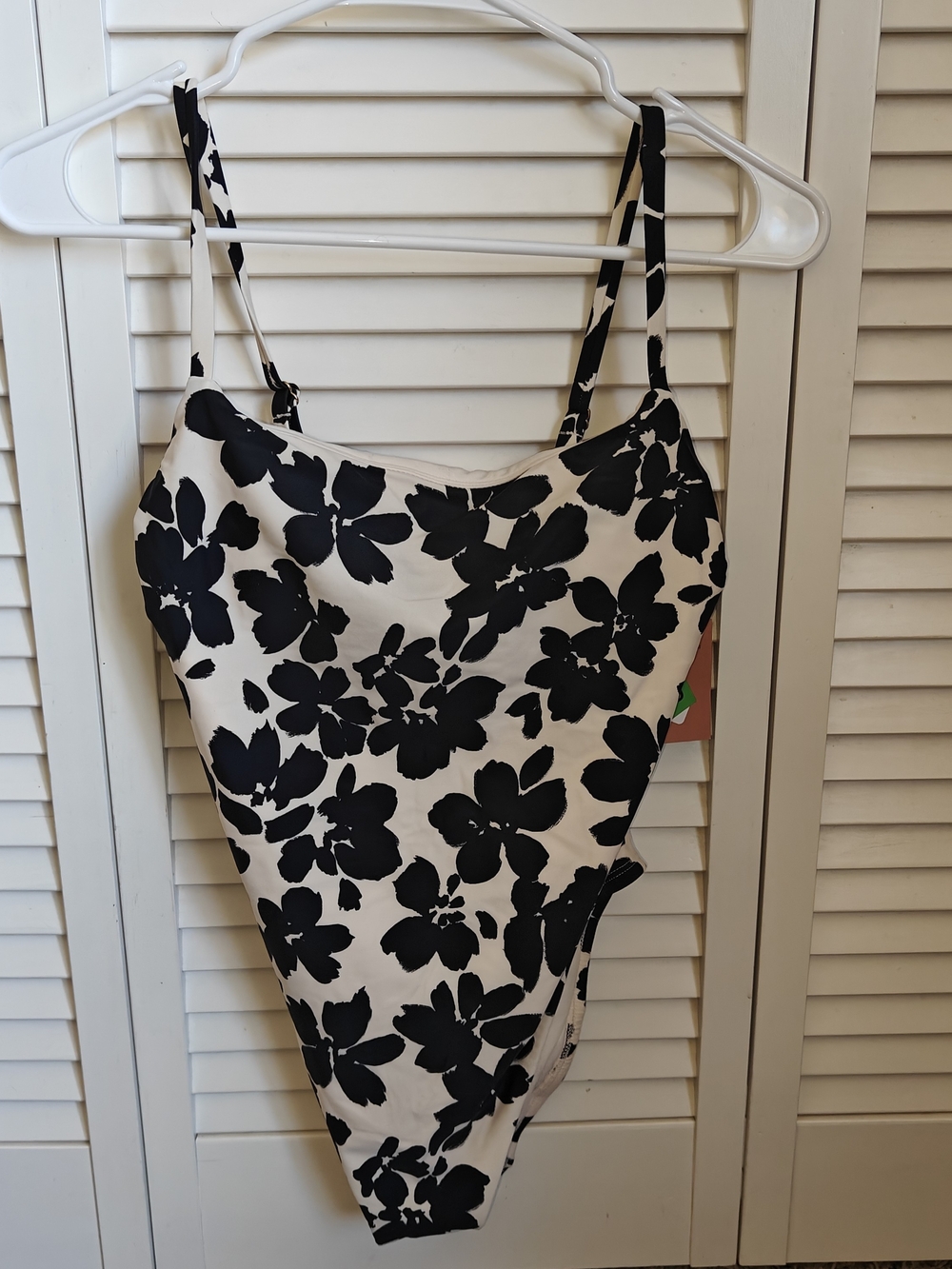 Shade & Shore Black and Cream Floral One-Piece Swimsuit Women Size S